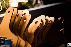 Контраст Густо