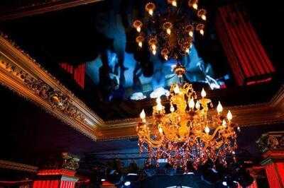 Karaoke & Club La Scala