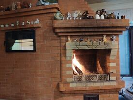 Листвянка Клуб Гриль & Ресторан