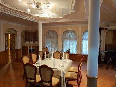 Кон Коронель