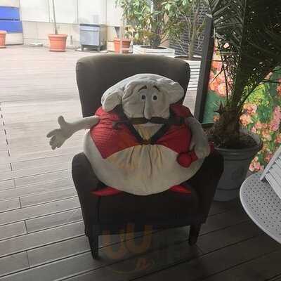 Мистер Хинкали