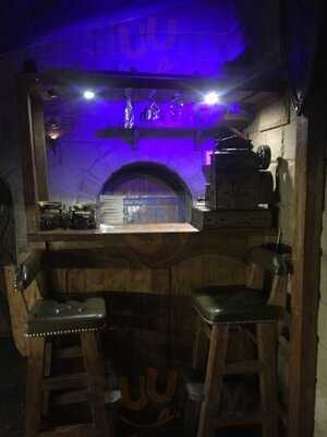 12 Шиллингов