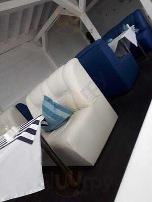 White & Blue Cafe Sochi