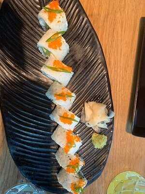 Umi Asian Kitchen & Bar