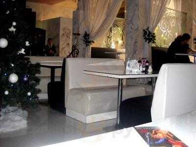 Адриано Leonardo