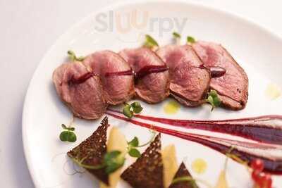 Адриано Leonardo