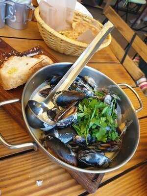 Челентано Бар