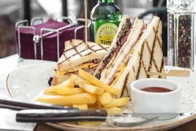 Baker Street кофейня & пекарня