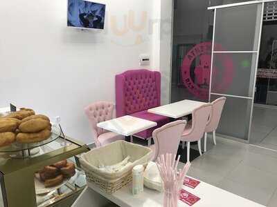 Кафе Маджента