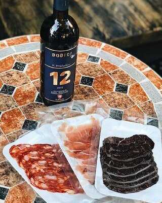 Dodici Wine & Tapas
