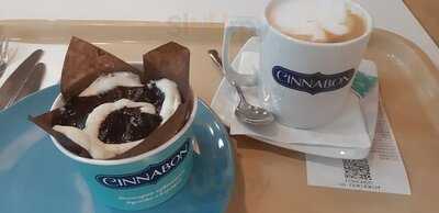 Cinnabon