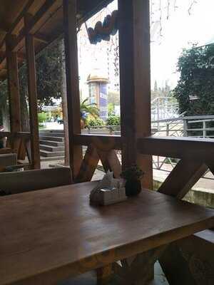 Столовая Флора