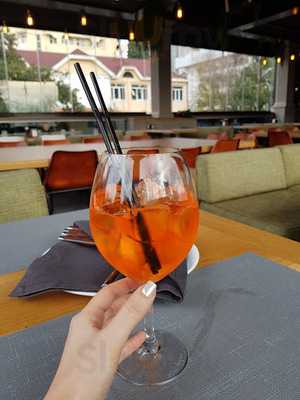 Караоке клуб Octopus