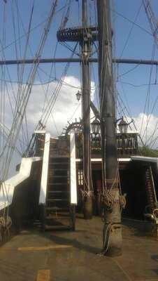 Петровский причал