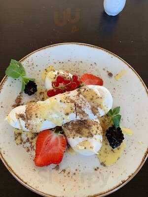 Петровский причал