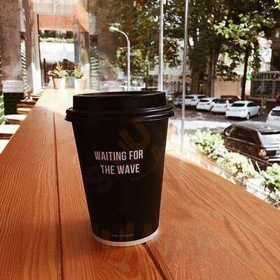 Surf Coffee X' Whatslove