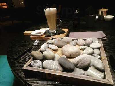 Fire Lake Grill House & Cocktail Bar