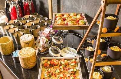 Fire Lake Grill House & Cocktail Bar