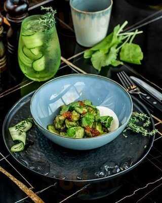 Fire Lake Grill House & Cocktail Bar