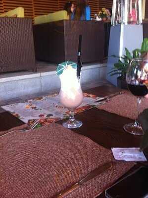 ХУМО Summer Cafe