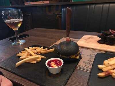 Мориарти ГастроПаб