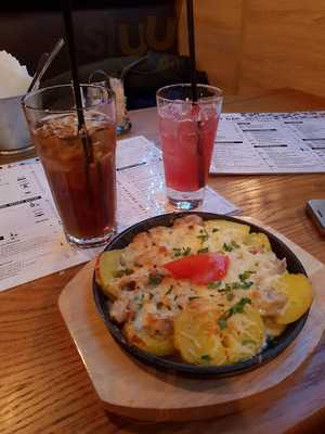 Контакт бар