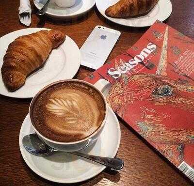 Maxime Bakery And Cafe