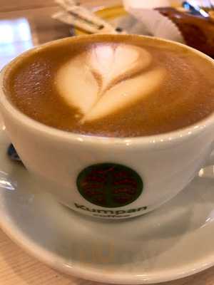 Kumpan Cafe