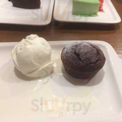 Своя компания, ресторан