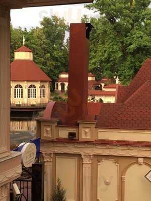 Чайхана Matur Lounge