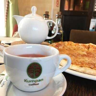 Кумпан Кафе