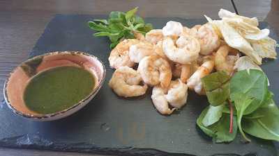 Гастробар Густов