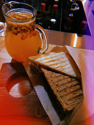 Crema Caffe