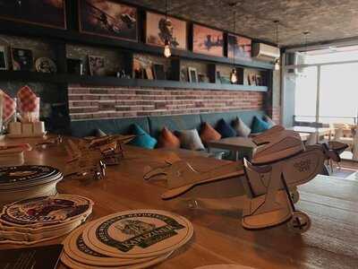 Французский летчик