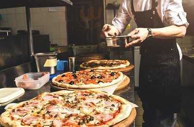 Базилико Пицца