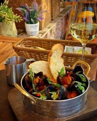 Челентано бар