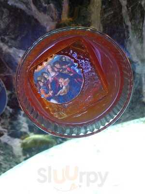 Ресторан Sea, Signora