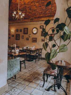 Крендель на Мойке