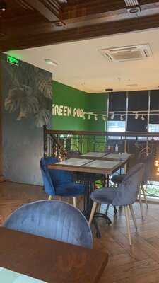 Green Pub