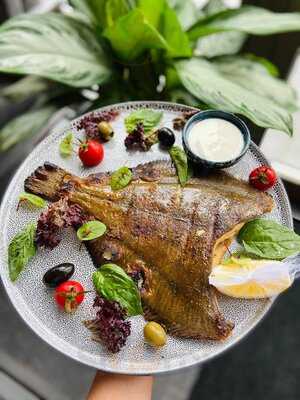 На волне  гастробар