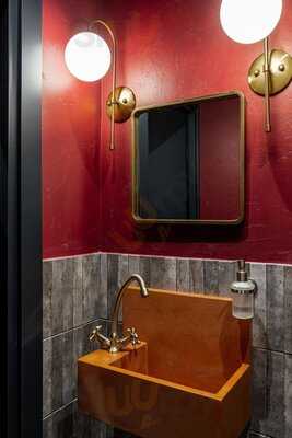 Бонжур  Тужур