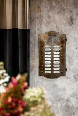 Бонжур  Тужур