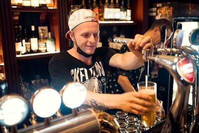 Harat's Новослободская