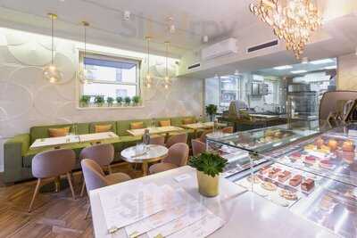 Ника Patisserie & Cafe