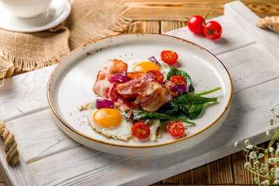 Сиеста: Вино & Паста