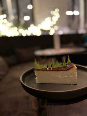 Люди. Еда.Счастье