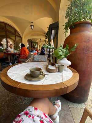 Rimski  Бистро