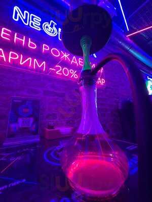Неон Бар
