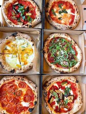 Папарацци Пица Бар