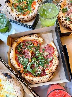 Папарацци Пица Бар